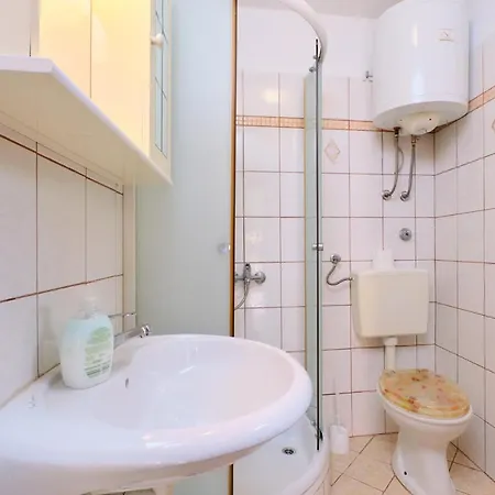 Apartment 7867c *