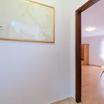 7867c * Čunski